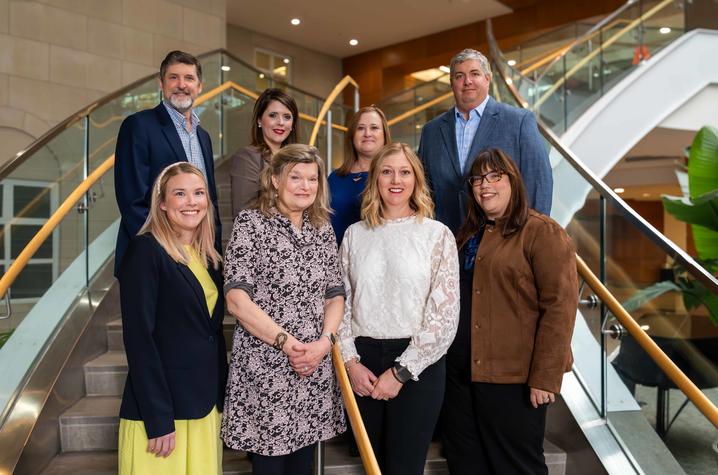 KyMMM Research Team standing on the Chandler Hospital steps