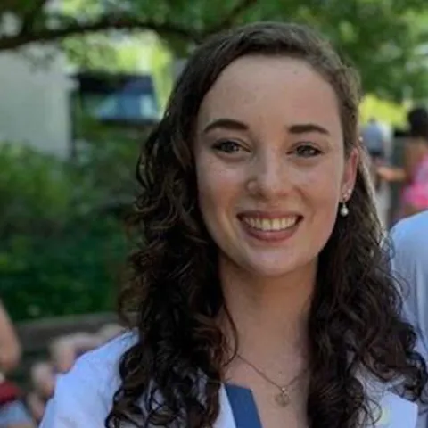medical student Ariel Porter